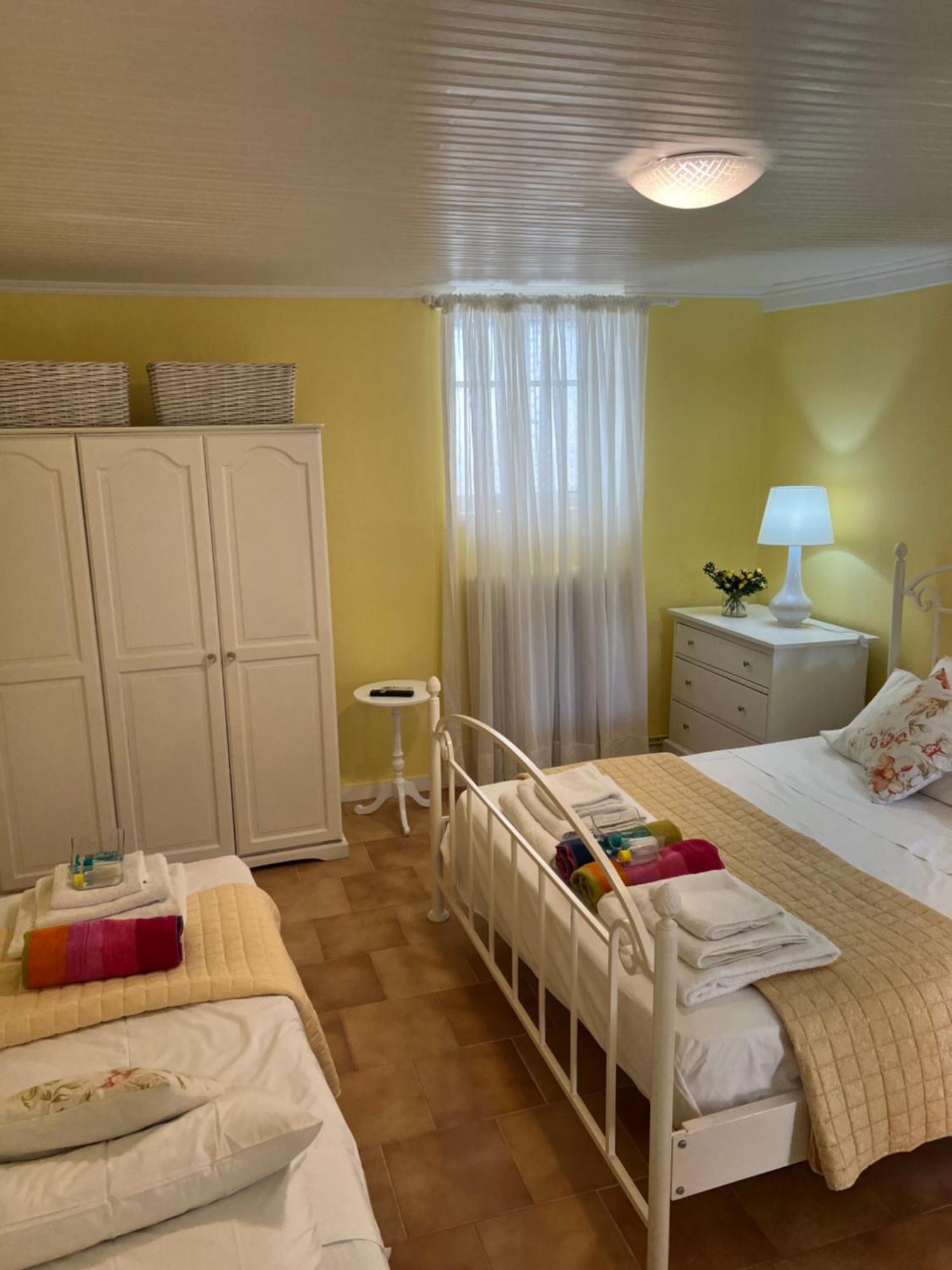 Holiday home The Lemon Garden Doukades